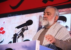 اطاعت از ولی فقیه بالاترین ارزش است | مذاکره را جایگزین تولید کردیم