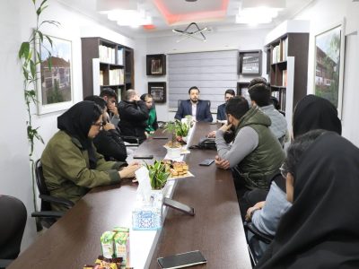 مطالبه‌گری نقطه مقابل سیاه‌نمایی است | فرصت خدمت صادقانه محدود و کوتاه است