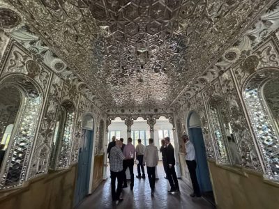 بازدید استاندار گیلان و شهردار رشت از روند مرمت خانه تاریخی میرزا خلیل رفیع نخستین شهردار رشت و عملیات بازآفرینی خانه ابریشمی رشت