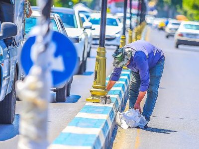 نصب چراغهای جدید در رفیوژ میانی خیابان طالقانی بندرانزلی