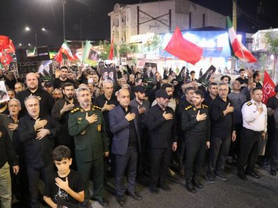 عزاداری جاماندگان قائد شهید از پیادهراه تا گلزار شهدای رشت